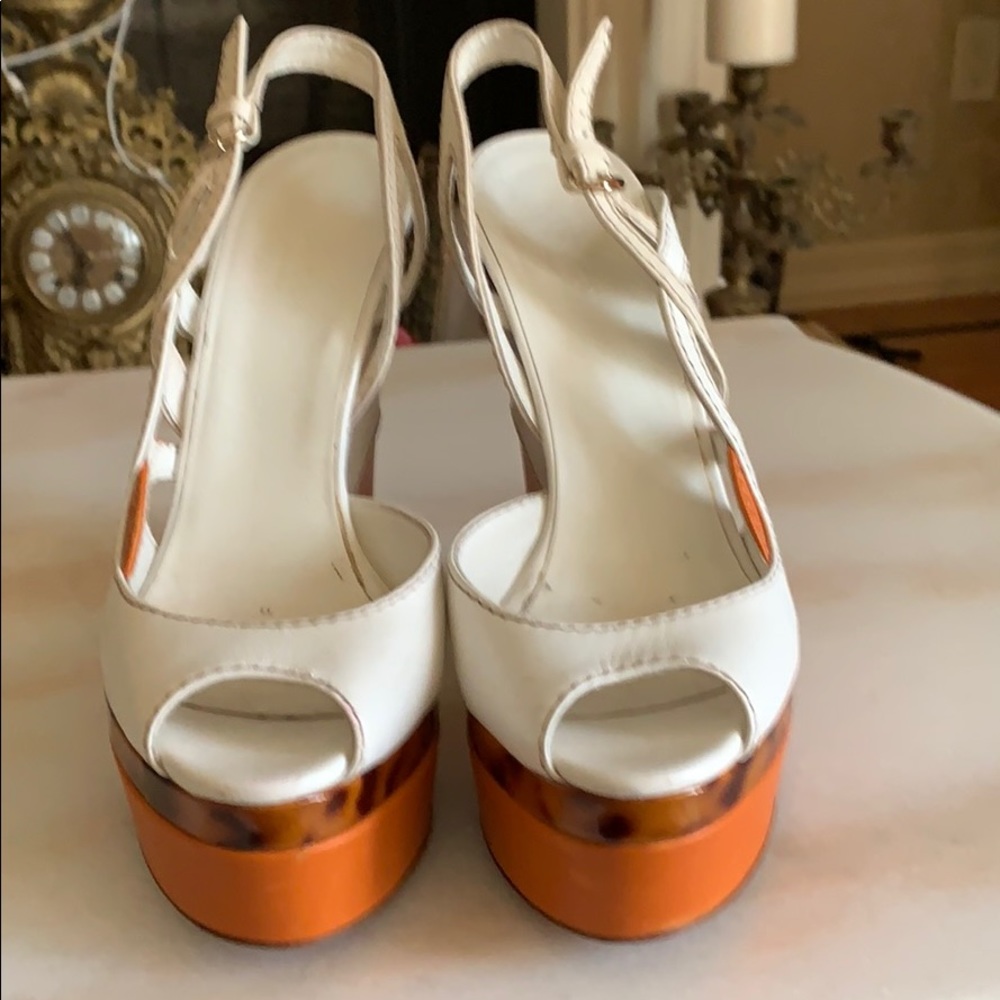 Shoes - Picture 2 of 4